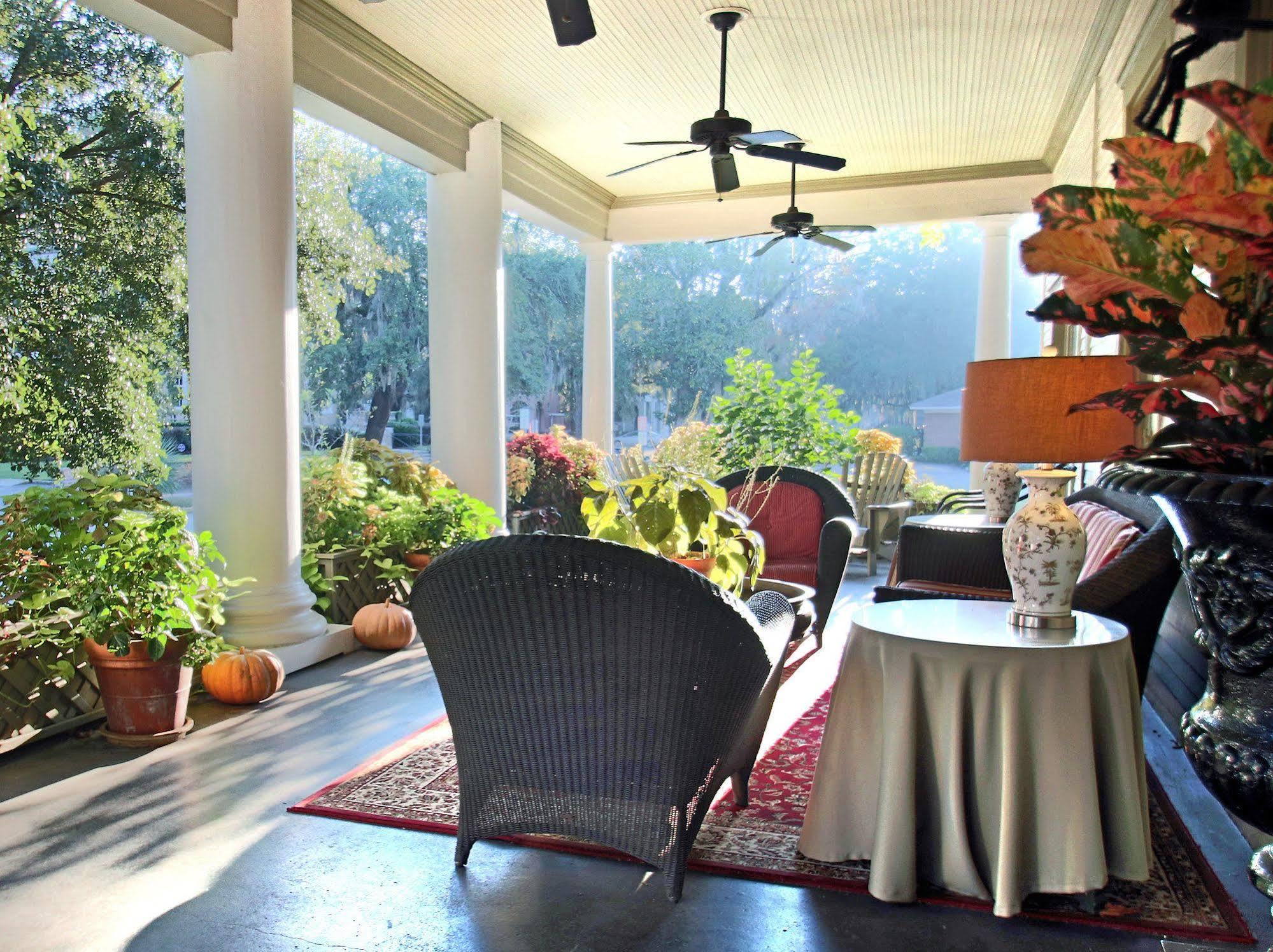 Galloway House Inn Саванна Экстерьер фото